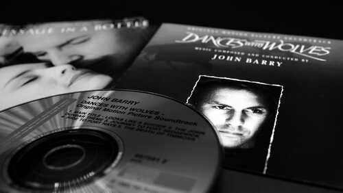 CD and cover of the soundtrack for Dances with Wolves by John Barry