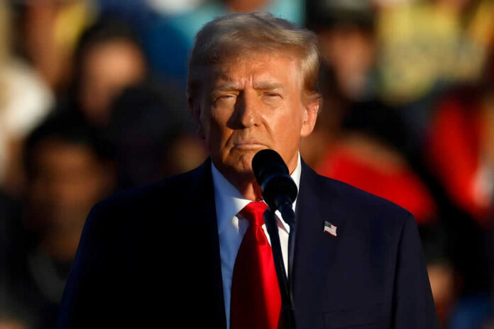 shutterstock_2549626773 Donald Trump
